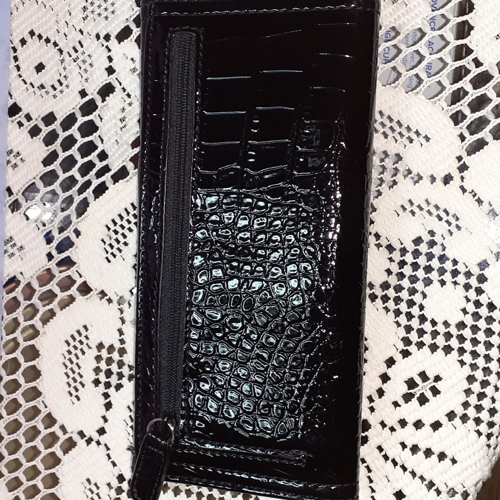 Nine West Womens Wallet Black Faux Snake Skin - Picture 3 of 4